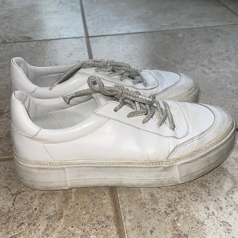 Bershka sneakers